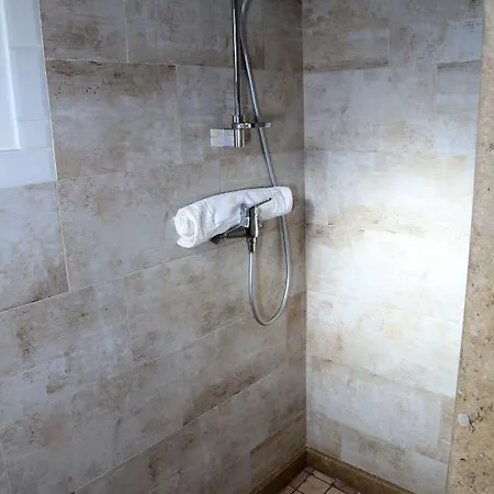 Pensionat La Casa Malu 3*